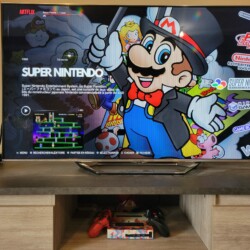 Configuration d'un PC en console rétro avec des dizaines d'émulateurs et milliers de jeux intégrés Image de la console de jeux rétro réalisée par emeric lieutard